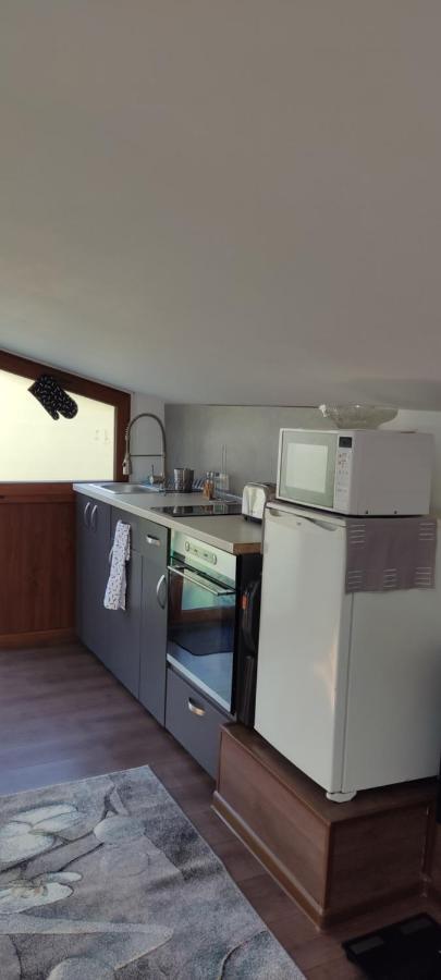 Apartament Мансардна Никол Widyń Zewnętrze zdjęcie